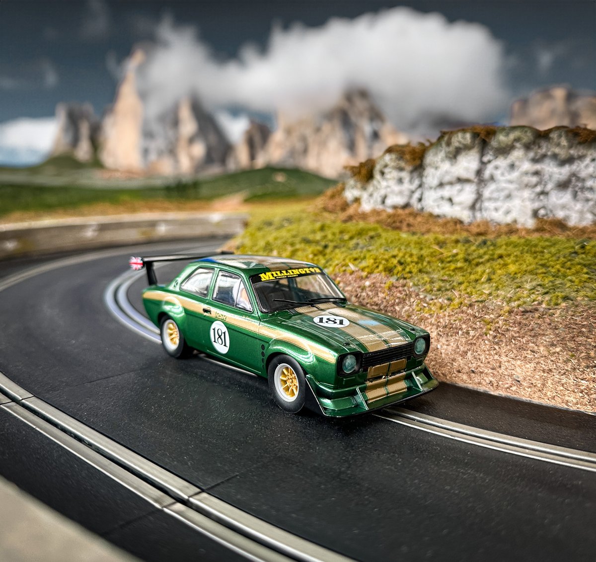 For those not at the UK Slot Car Festival this weekend, here’s a look at one of our brand new models announced earlier this week! The colour on this Ford Escort RSR is something else 👌 Pre-order yours here 👉 bit.ly/3QEchtY