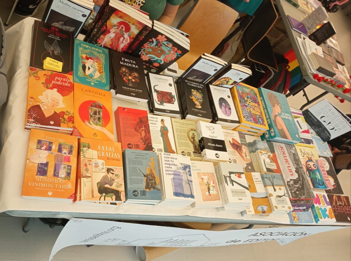 ¡Listas para el 2.º día de <a href="/EfimeraLit/">Efímera Acción Literaria</a>!