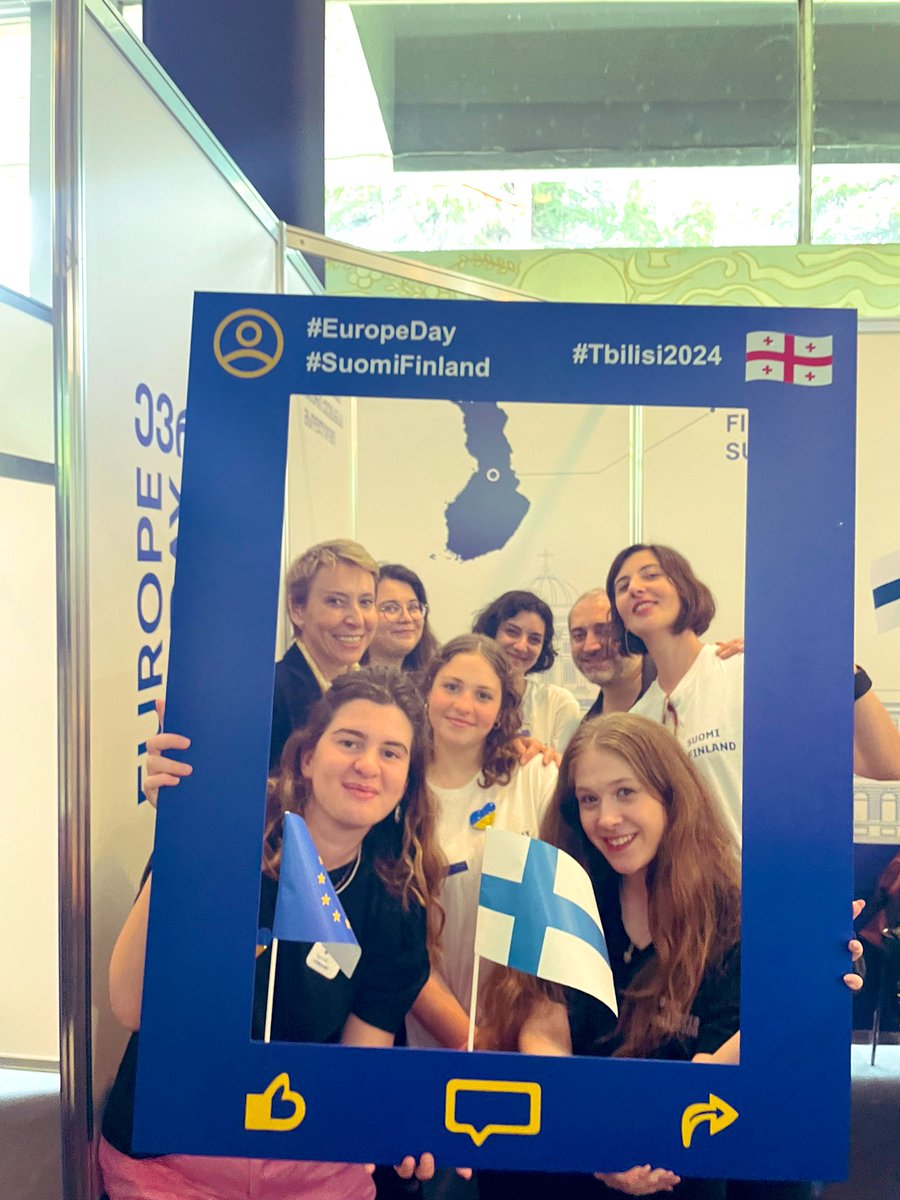 Today we celebrate #EuropeDay2024 sharing values of our friends and partners on 🇬🇪’s path to join the European family 🇪🇺 🇫🇮@FinlandinSC @KiNarinen