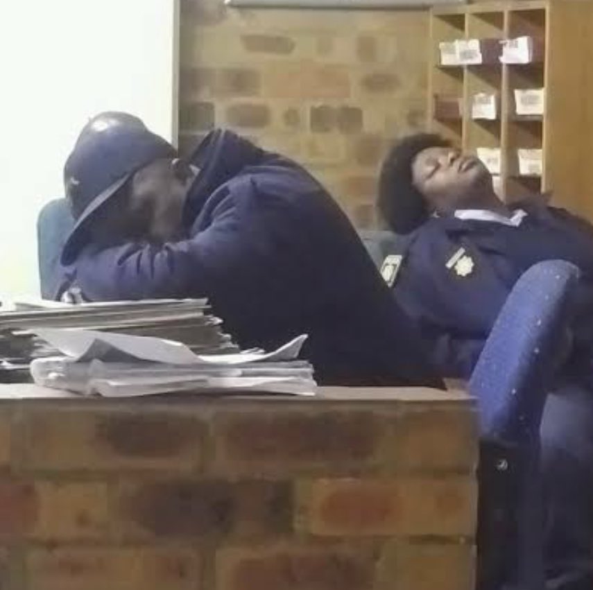 South African Police ..

During Lockdown.                       Fighting crime