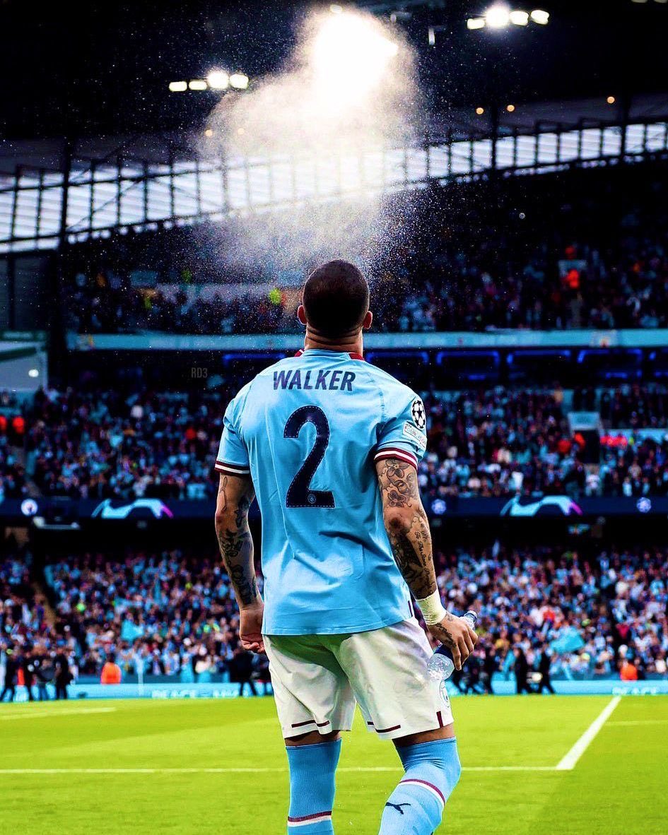 𝙏𝙀𝘼𝙈 𝙉𝙀𝙒𝙎: Kyle Walker is BENCHED for Manchester City vs. Fulham. 

[@LazyFPL]