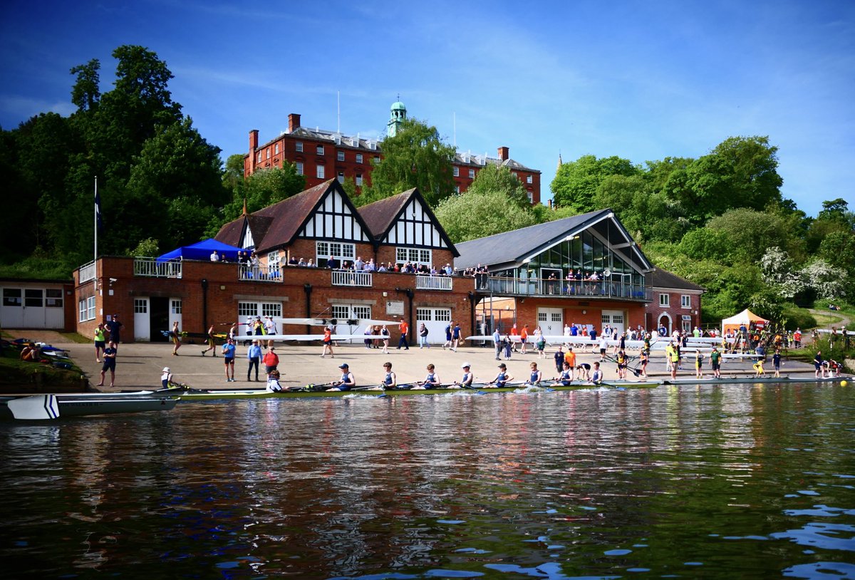 ShrewsburyRSSBC's tweet photo. A beautiful day on the river bank for the Shrewsbury Regatta. Good luck to the thirty RSSBC crews racing today and forty-six crews racing in the regatta tomorrow. Good luck to the three Senior Boys and Girls crews racing at the Nottingham City Regatta. https://t.co/kX14zDMlyN