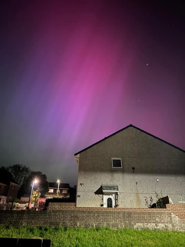 Northern Lights in Moor View last night ✨#Plymouth