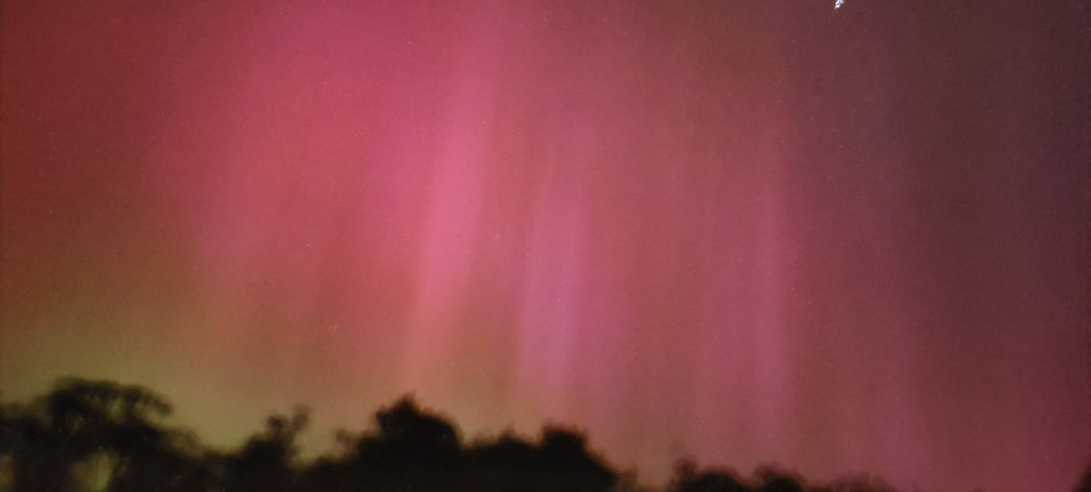 Even on a shit camera
Best of times
Worst of times
#aurora