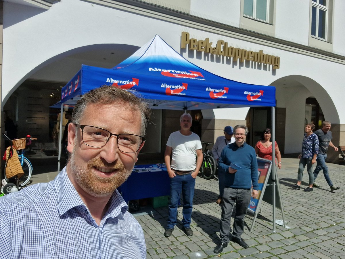 Heute wieder in #Rosenheim zum Infostand zur #Europawahl am 2024. #nurnochAfD
