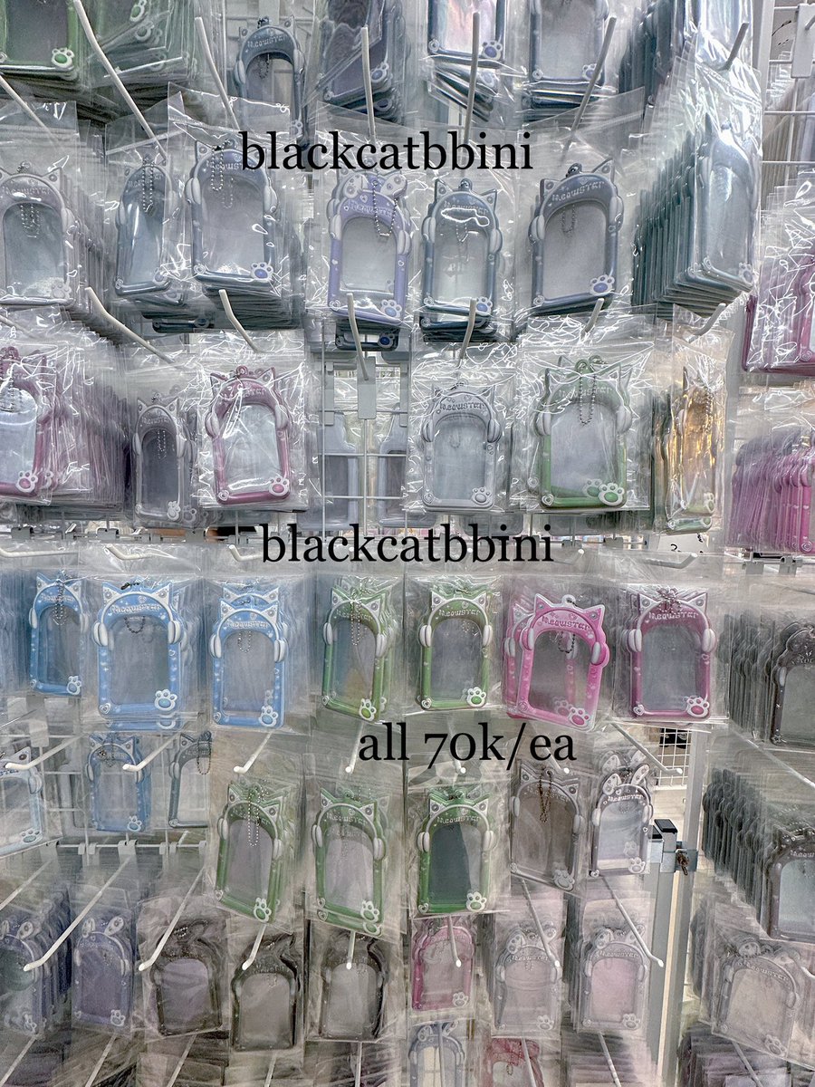 blackcatbbini's tweet photo. OPEN JASTIP DUCKYWORLD KR OFFLINE STORE 🖤

pricelist on pic 
♡ Card Holder : 70k/ea DP 50k 
♡ Collectbook : 140k/ea DP 100k 

HANDCARRY 𐙚⋆˚ 
ETA AKHIR MAY - AWAL JUNI 

for more details > dm

🏠JKT

#cahol #collbook #kolbuk #wts #wanttosell #duckyworld https://t.co/uxvXoL9HTi
