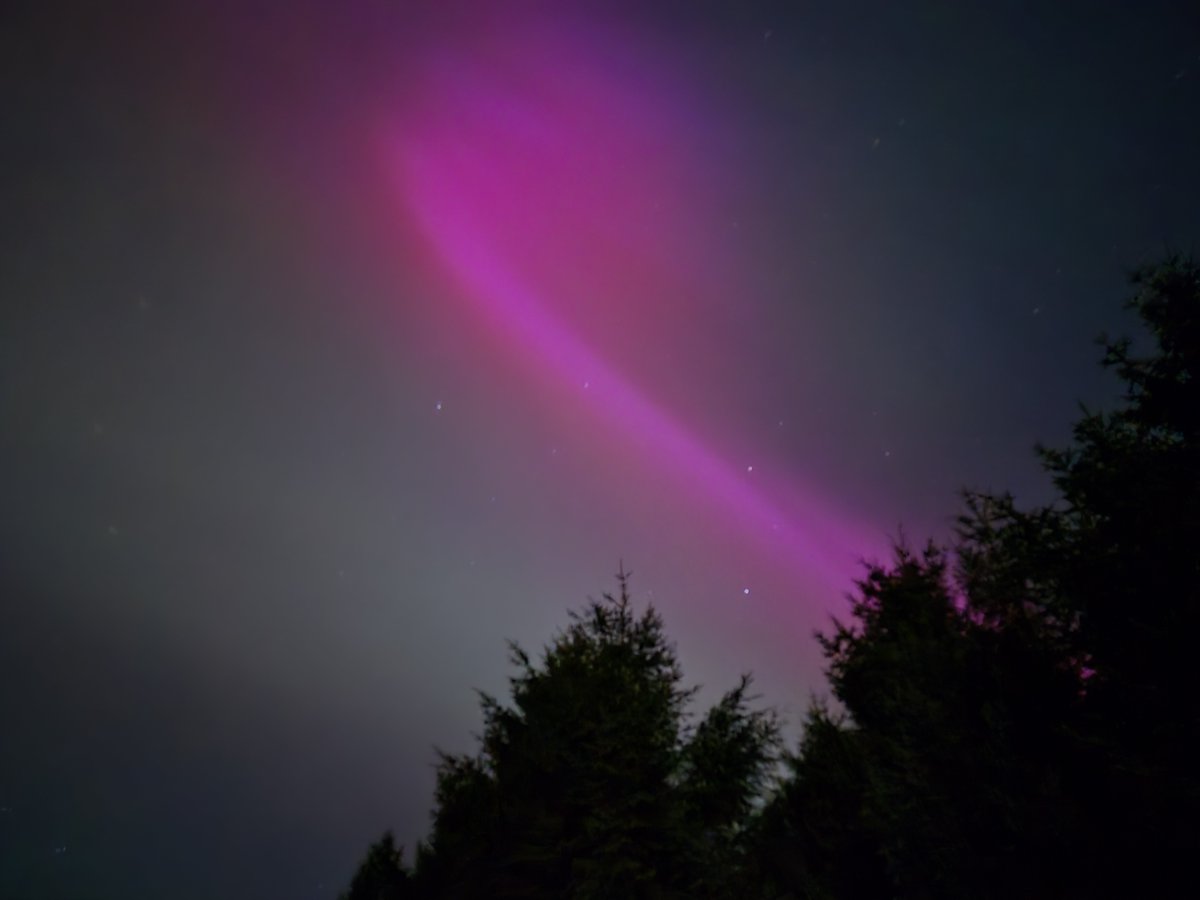DubMountains's tweet image. What a night for an Archeoastronomy hike. Thanks to Prof Frank Prendergast, Prof Graeme Warren, Prof Brian Espey, Katie Gordon &amp;amp; Seán Meehan (NPWS) &amp;amp; DMP Volunteer Rangers Sam &amp;amp; Denis! For more on Dublin Mountains Festival: dublinmountains.ie @dlrheritevents @coilltenews