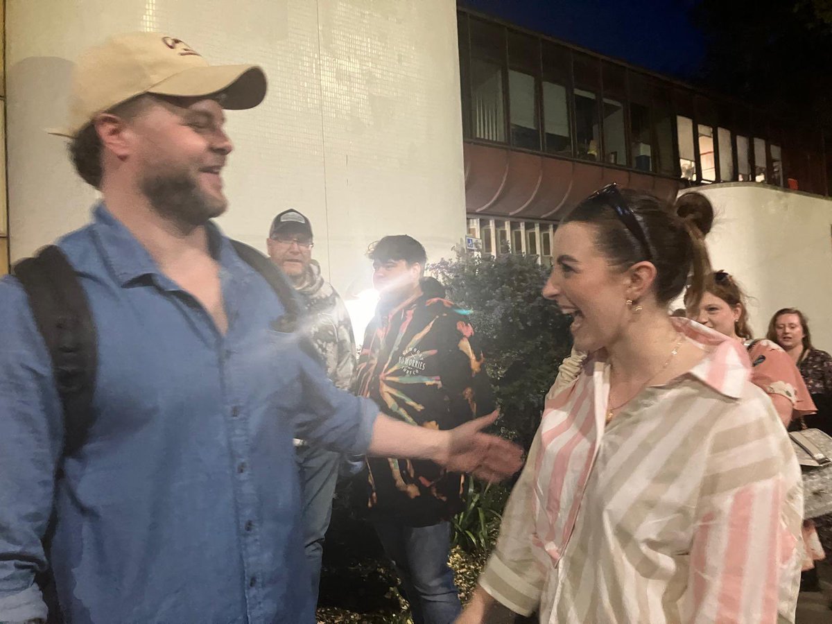 Katie Lawson tweet media