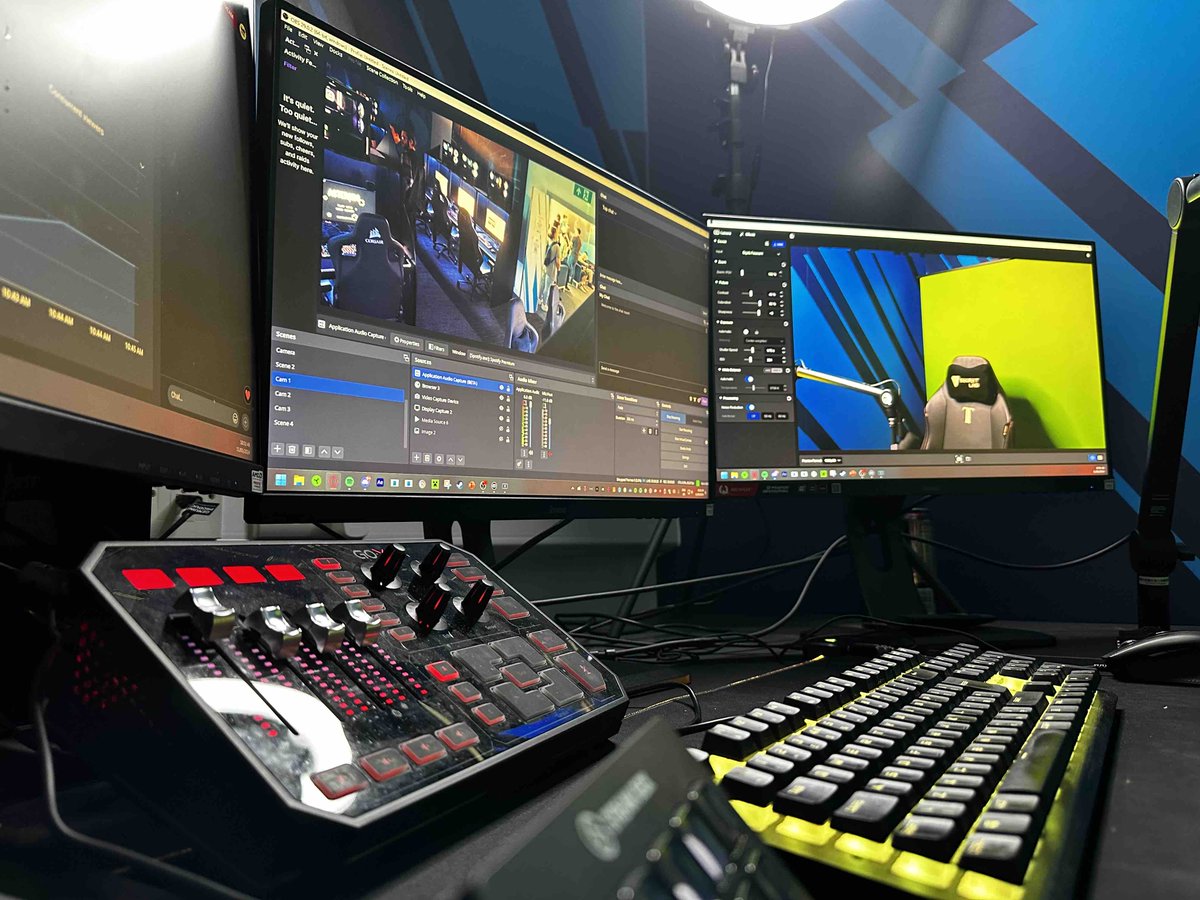 College of Esports (@collegeesports_) on Twitter photo We are going to be streaming our Applicant Day on the College of Esports YouTube channel today!
Tune in to see all of our new and prospective students compete in tournaments in between their course workshops! 🎮
Watch live NOW 👇
youtube.com/live/nFmzS9KvL…
<a href="/british_esports/">British Esports 🎮 🚀 Ready for Champs Finals?</a> We are going to be streaming our Applicant Day on the College of Esports YouTube channel today!
Tune in to see all of our new and prospective students compete in tournaments in between their course workshops! 🎮
Watch live NOW 👇
youtube.com/live/nFmzS9KvL…
<a href="/british_esports/">British Esports 🎮 🚀 Ready for Champs Finals?</a>