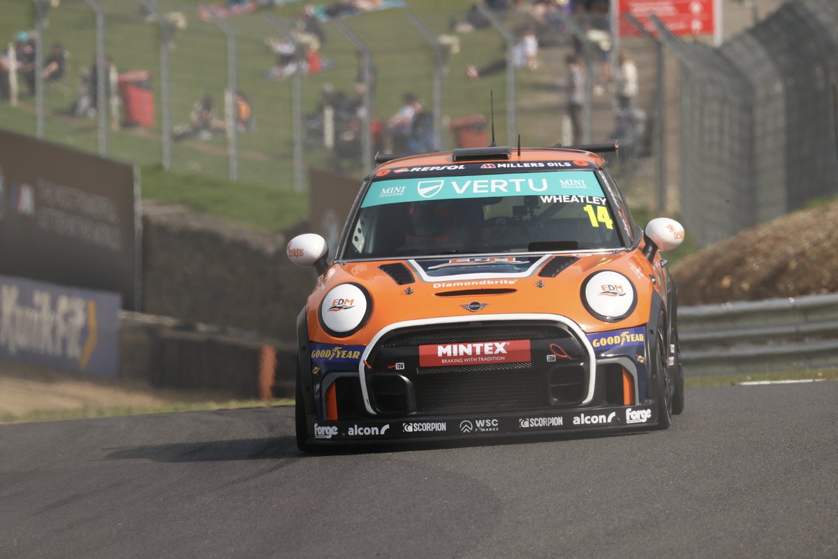 Mark Gledhill tweet media