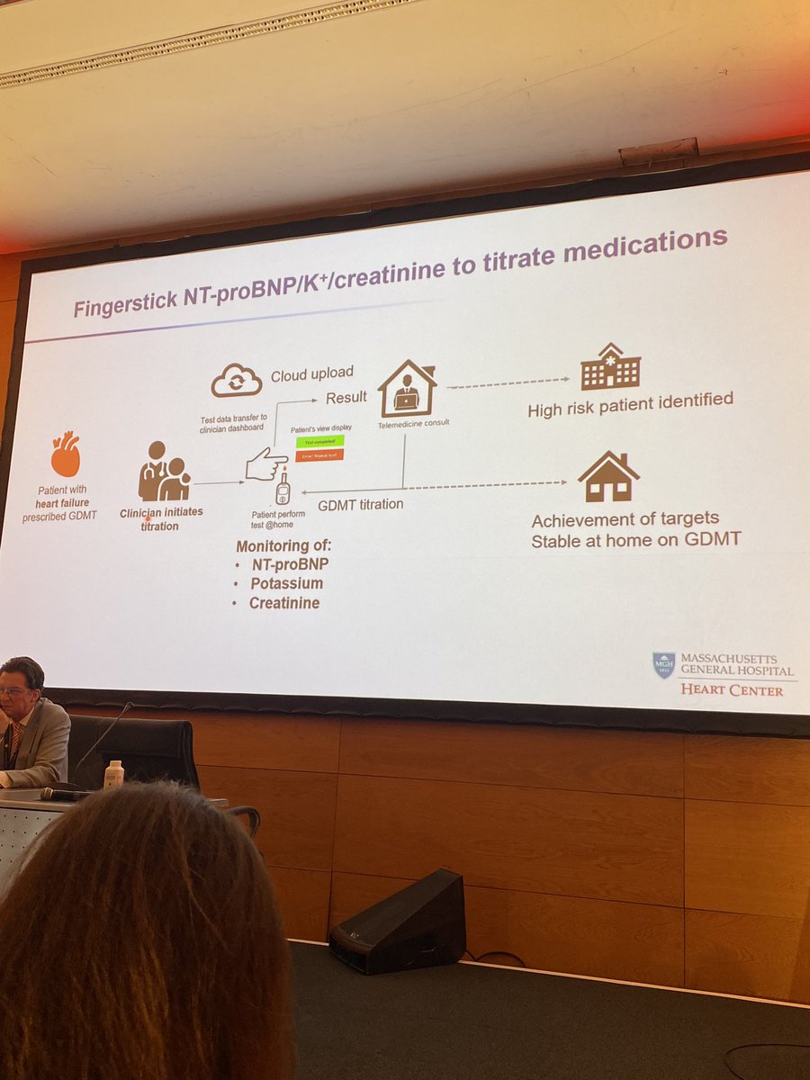 #HeartFailure2024 one step in the future talk by @JJheart_doc , on biomarkers in #HF NTproBNP in your fingertip🙈 for diagnosis, prognosis and home #GDMT clinics