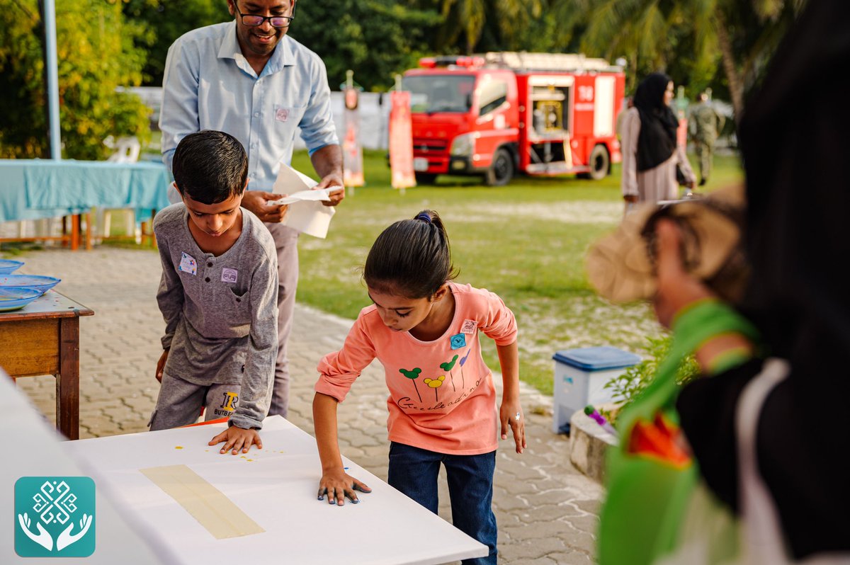 KRHmv's tweet photo. “Ranthari” Children’s Evening was organized by the Child Development Center (CDC) of Kulhudhuffushi Regional Hospital. The evening was held as an event focused on children with special needs and disabilities. 

It was supported by Departments of KRH and various stakeholders including Afeefuddin School, MNDF, Kulhudhuffushi City Police, Dhiraagu, Maldivian Red Crescent, Kulhudhuffushi Auxilliary Fire, Bulbul Therapy Center, Pluma, Kulhudhuffushi Motor Sports, Mithuru Pvt Ltd and Lizzy Mart.

CDC remains dedicated to providing inclusive spaces for children who may sometimes be overlooked within our community.

@MoHmv 
@governmentmv 
@presidencymv