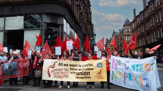 Hospitality workers at the 13th Note are fighting for better pay, safer conditions, and respect. Support their campaign. megaphone.org.uk/petitions/supp… via @megaphoneuk 
Union members at <a href="/13thNoteWorkers/">Save the 13th Note!</a> have a serious chance of reopening the venue under workers control but they need