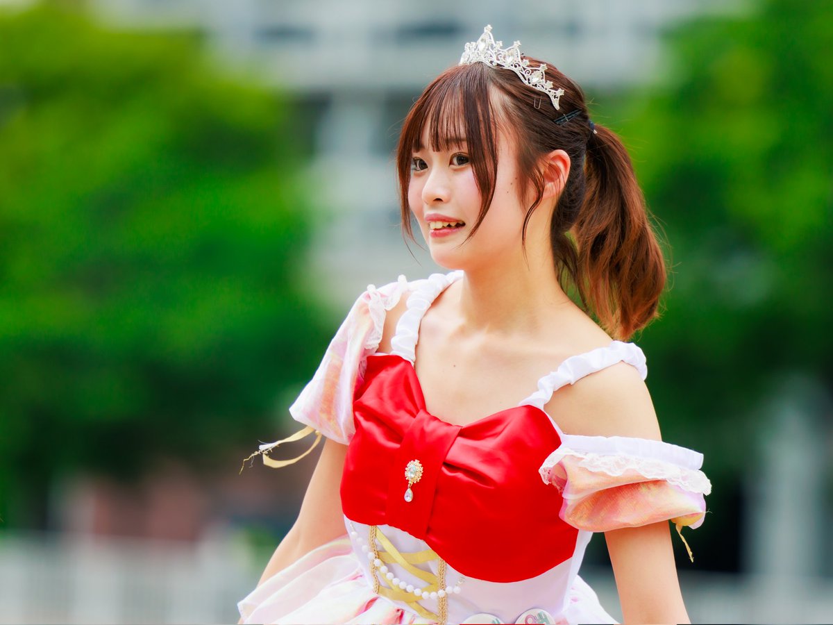 1jzgtevvti0405's tweet photo. 🎤🎵FUKUOKA STREET LIVE in 水上公園🎵🎤
2024.05.11
#QunQunRiniU
#QunRiniU
#QunR
#きゅんきゅんりにゅ~
#きゅんあ~る
#エレガントプロモーション
#福岡アイドル
#水上公園
隙間からちょこっとだけ撮ってみた…( ˙灬˙ ก) https://t.co/pRC5siiDbR