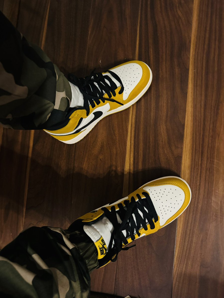 Ms_Trae's tweet image. I’m a B-girl standing in my B-girl stance 🎶 🎵 … #DCBOUND