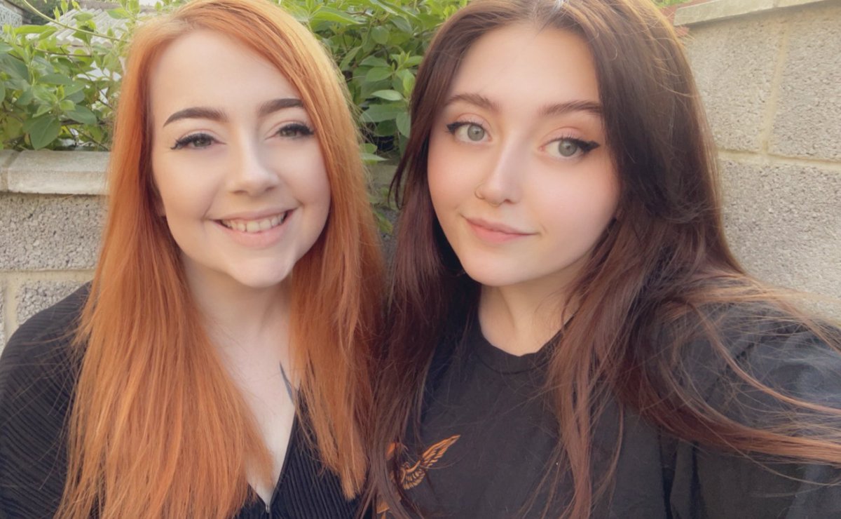 Loved my lil visit off @MollyDaTrolley yesterday 🤍 we swapped our hair back so Molly is now the brunette of the duo and I’m the orange 😂🤍 Twitter really does do wonders at times and I’m so thankful to know you baby girl… PLUS she loves my tea so match made in heaven imho.