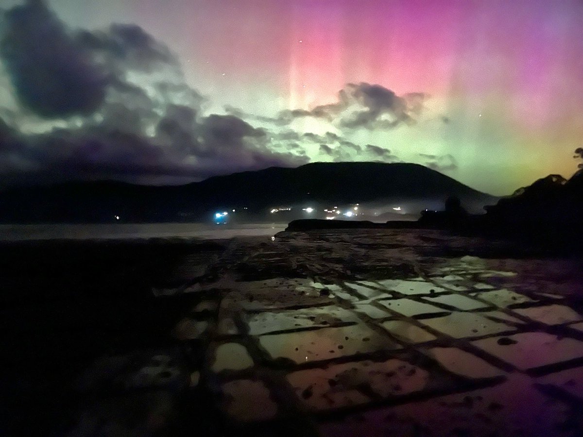 Aurora from the Tesselated Pavement, Tasmania - what a light show!!