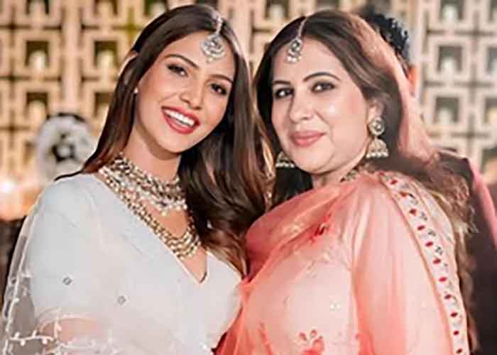 Naqiyah Haji on her bond with mother: She's my closest confidant, my rock yespunjab.com/?p=964286 #Mumbai #Actress #MothersDay #Rock #ShaitaniRasmein #TVShow #NaqiyahHaji #YesPunjab