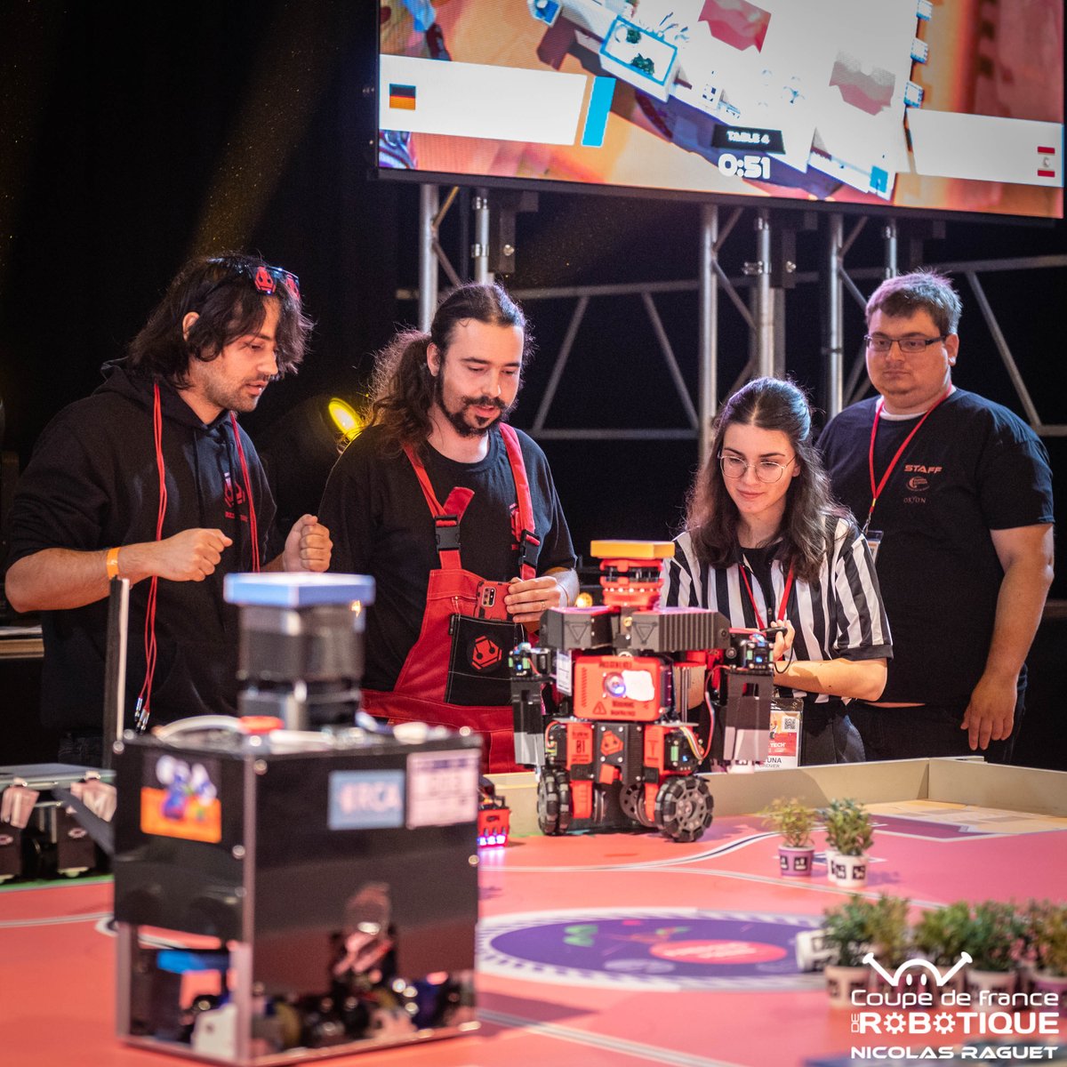 🤖 This is the end of the last series of Eurobot matches, congratulations to all the teams !

Find the full ranking on our website :
coupederobotique.fr/eurobot-2024-r…