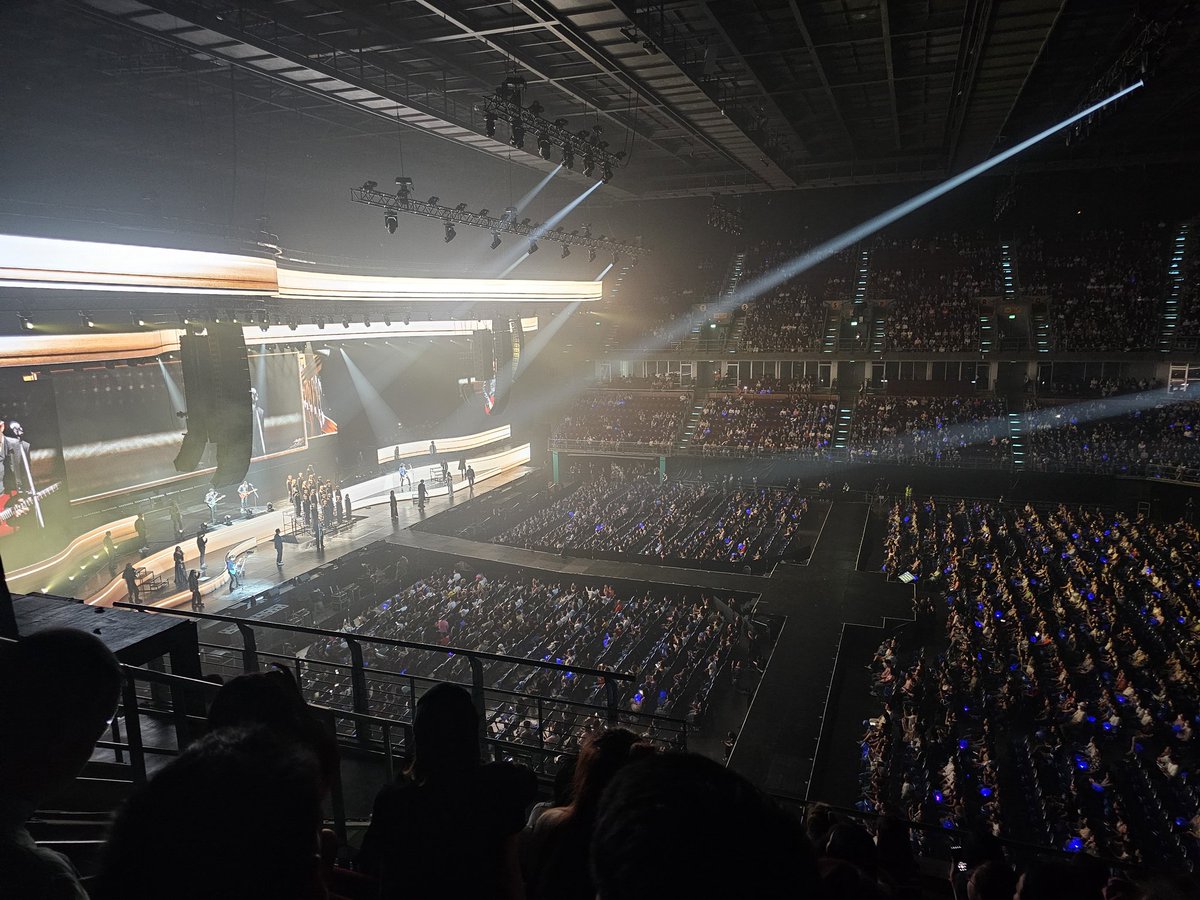 BaimaiWasa's tweet photo. เด็ก 90 มาดิค๊าบบบบ
#Hit100
#Hit100vol2
#grammyRSconcerts https://t.co/Pr4uJ6Q8Rz