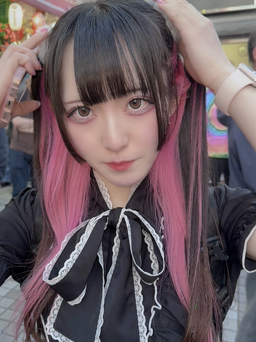 con_novelj's tweet image. やば、歌舞伎町に可愛い女いた。

#琴宮ぴりか
#idol_program