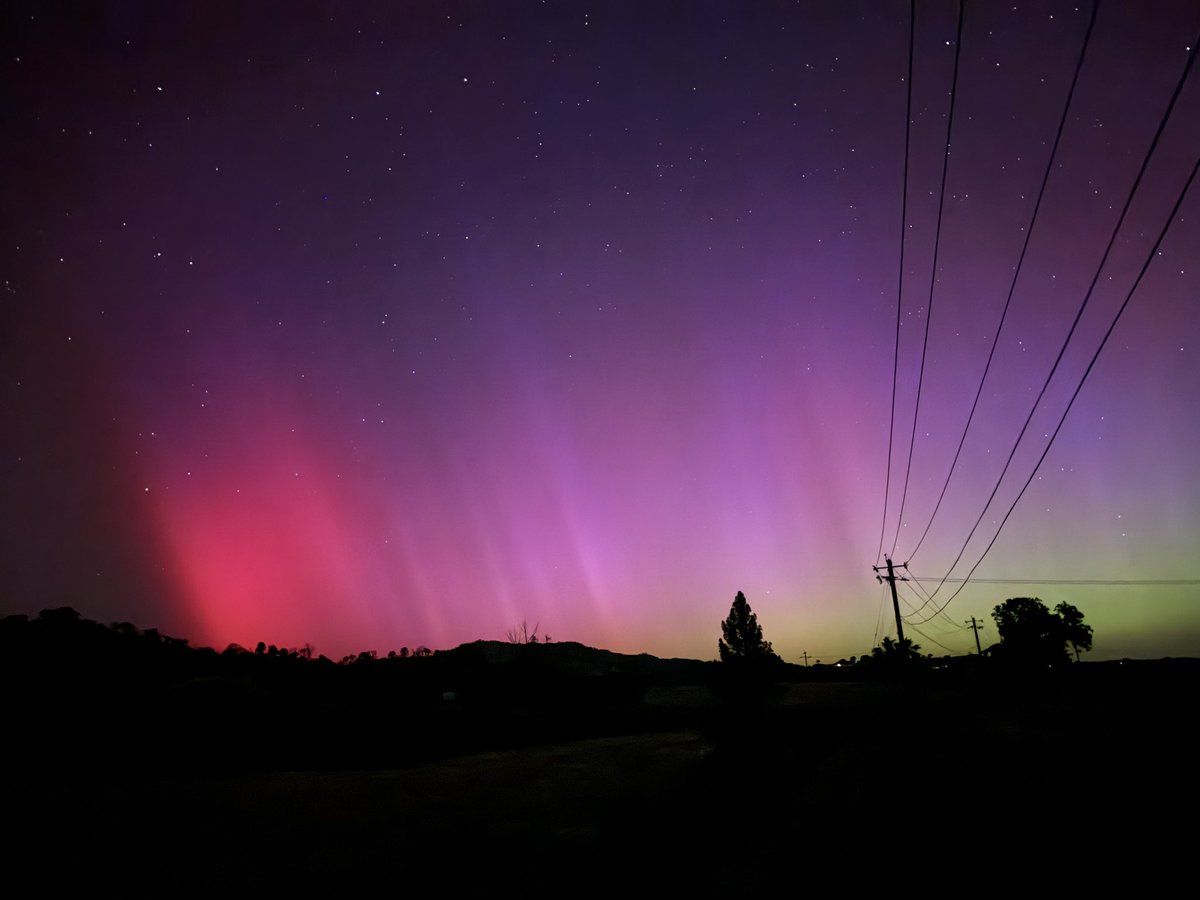 alexjtouchton's tweet photo. Short drive up from the Bay Area was definitely worth it - this is off of Pleasants Valley Road near Hwy 128 and Lake Solano https://t.co/L7rJkwCdxZ