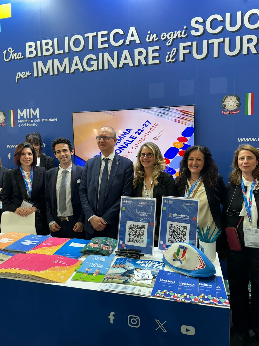 📖 Il rugby arriva al @SalonedelLibro di Torino tinyurl.com/m5czscjy 🔹 “Scuole in Meta, il rugby a scuola per la scuola”, trova spazio allo stand del @MIsocialTW 🔹 Presso il Padiglione Oval W137, ACTO Sicilia presenta “Il pallone magico” Fateci sapere se ci sarete 🙌