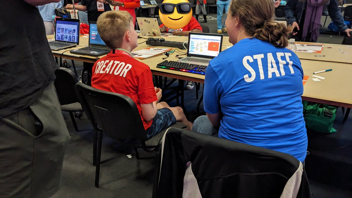 AckworthHoward's tweet image. Impressing judges and staff with this presentation. 
#AckworthHowardComputing
#CoolestProjectsUK
@CoolestProjects