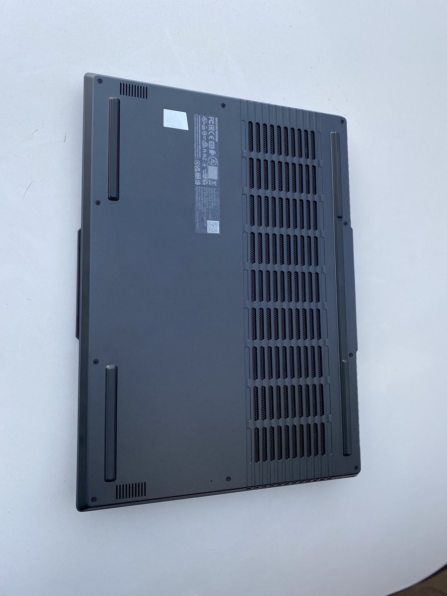 *ALMOST NEW LENOVO LEGION GAMING MACHINE*

CORE i7 13TH GEN
32GB RAM
512GB SSD
WINDOWS 11
15.6” 2k graphics 
NVIDIA GeFORCE RTX 4050 
6GB DEDICATED 
BACKLED KEYBOARD
HDMI PORT
2x USB PORT 
2x TYPE C PORT 
BATTERY 7HRS 

💰 2,300,000 NEGOTIABLE

0994052813