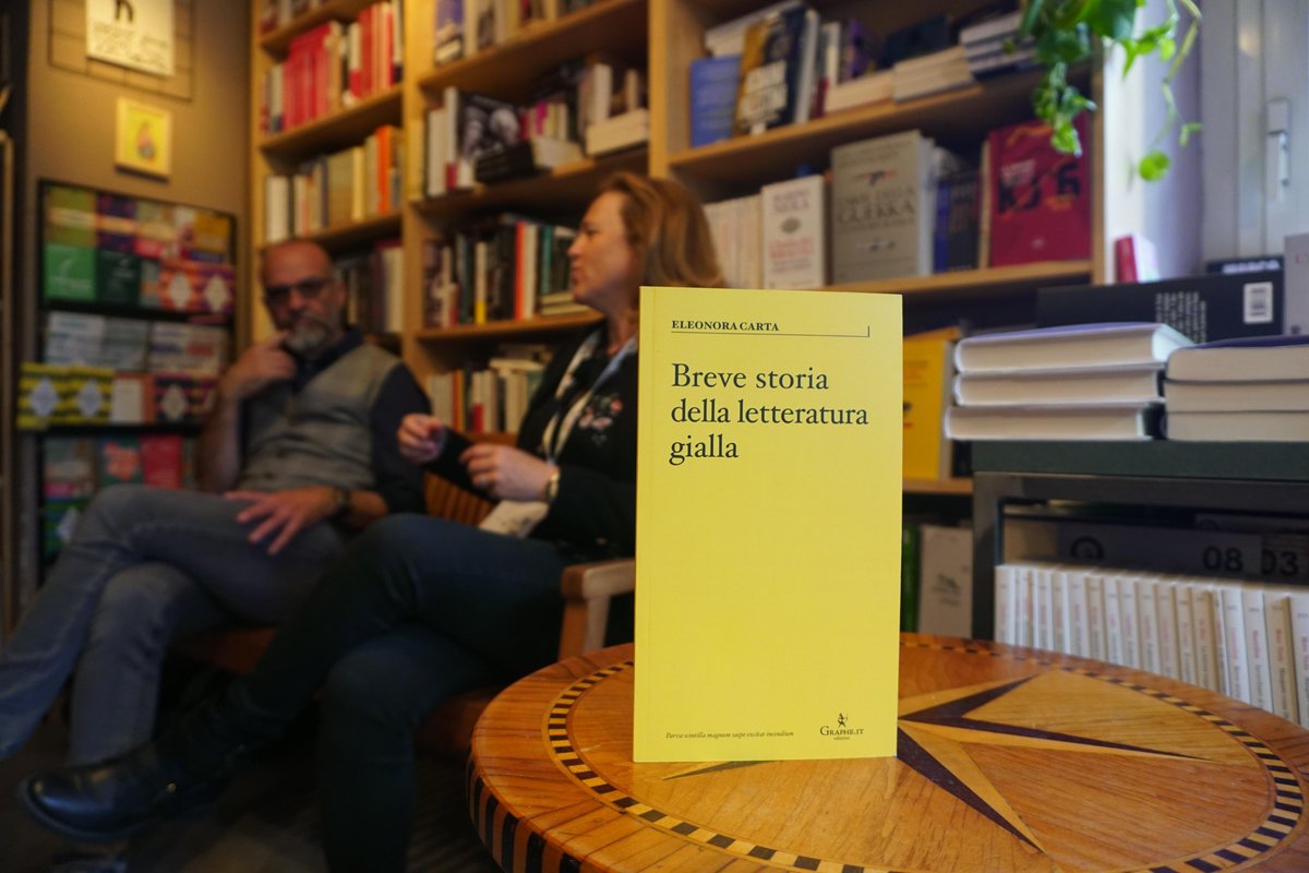 Al @pontesulladora con Alessandro Perissinotto per parlare di 'Breve storia della letteratura gialla' @graphedizioni #SaloneOFF #Salto24