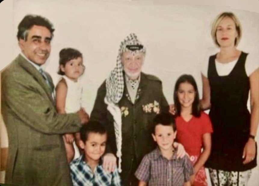 Zoon van Kaag, aardje naar z’n vaartje die in het kabinet van terrorist Arafat zat.