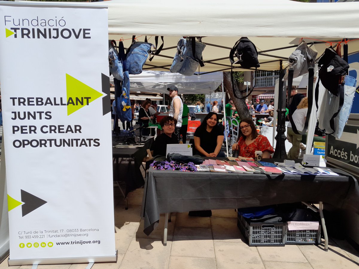 Trinijove's tweet photo. 📢 ACCIÓ COMUNITÀRIA / Avui @Trinijove és present a la 6a Fira d'Economia Social i Solidària de #SantAndreu 💟

🙌 Espai de mostra i debat entre entitats socials, iniciatives i projectes sostenibles ♻️🌐

A la Plaça del Mercat del Bon Pastor, en el marc de la #FMBonPastor 🎪🥳 https://t.co/3vgvS8OQOk