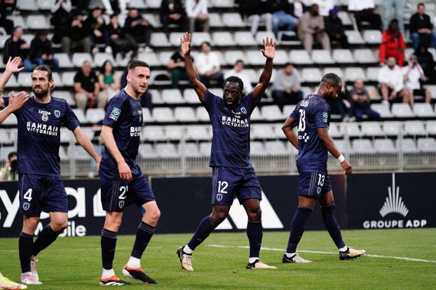 Nouha Dicko c’est 5 buts (décisifs) , 2 passes décisives et une vraie implication dans le jeu en 15 matchs depuis son arrivée le 30 janvier au @ParisFC . Quand on se souvient des commentaires sceptiques, y compris, de «spécialistes» qui avaient accueillis sa signature… #PFCEAG