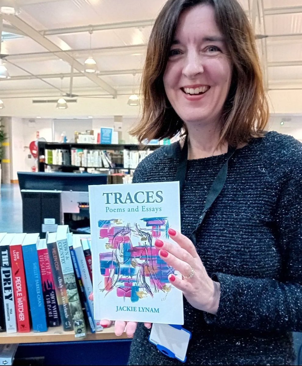 Traces is now available to borrow from @LibrariesNI 💜📚 catalogue.librariesni.org.uk/results?p_p_id… Thanks to @petelibrarian for organising it and to @LiamBoyle43 for prompting me to ask them to stock it🙏