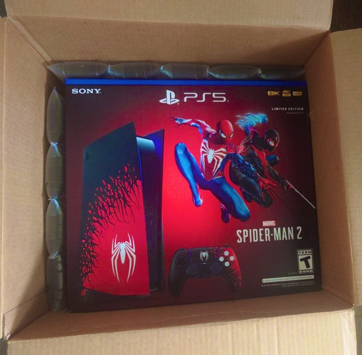 🔔 ‼️ MARVEL PS5 GIVEAWAY ‼️ 🔔 

Win This Spider-Man 2 PS5 Bundle, Console/Controller 

TO WIN 

LIKE ❤️ 
FOLLOW 📲
TAG 🏷️ 
REPOST ✉️ 

COMMENT BELOW👇 YOUR BEST MARVEL QUESTION FOR A FOLLOW #SpiderMan #SpiderMan2PS5 #win #Giveaway #GiveawayAlert #follo4follo #Marvel GOOD LUCK🍀