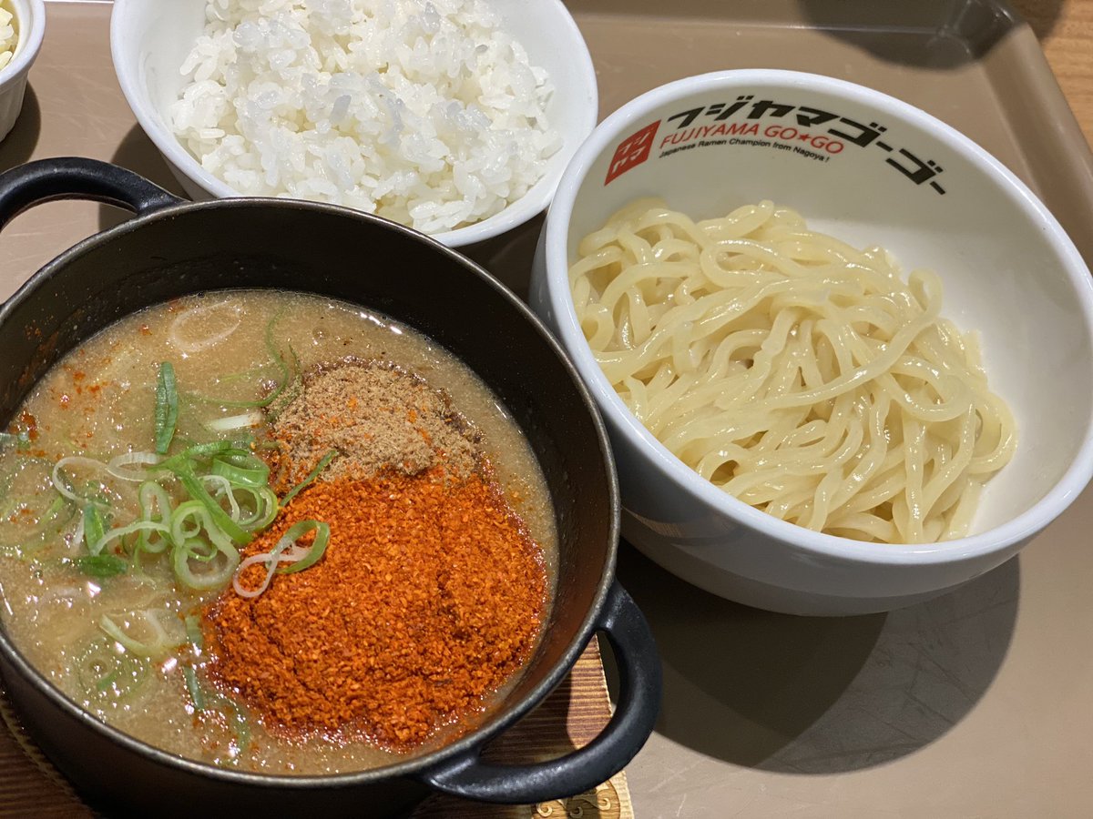 今日の夜ご飯は
寿司からのつけ麺🍣🍜

スシロー推しの子コラボ✌️
アニメ楽しみ✌️