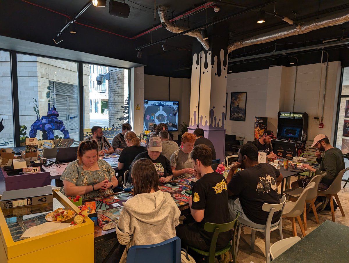 lewymd's tweet image. Running our morning Pre-Release at Five Realms Gaming while having the Regionals stream on the big TV to enjoy! #PlayPokemon