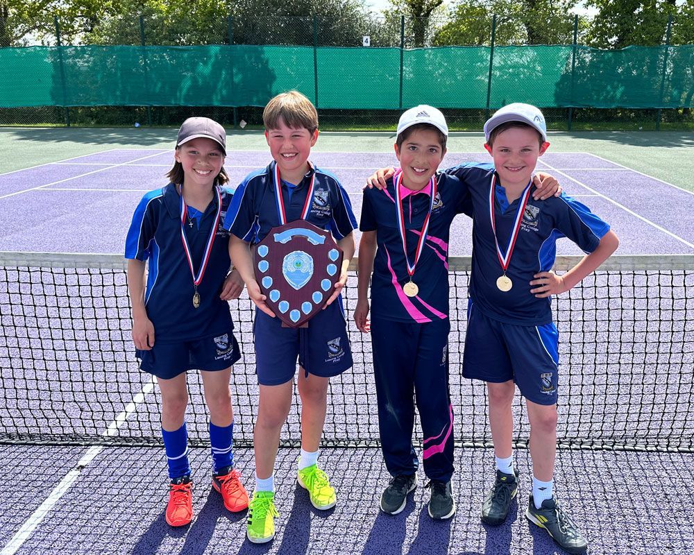 We are so proud of both teams who competed in the U11 Sussex Tennis competition hosted by Bede's. Our A team were undefeated and won the tournament after a hard-fought final against the hosts. Our B team did well too, winning 3 out of their 4 matches.@'bedesnews #tennis #sport