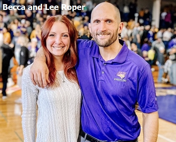 Happy Birthday to @Rebecca_Roper_, assistant to @wrestlingmuseum director @CoachMilboy

She is pictured with her husband, @roper165, an assistant coach for @UNI_wrestling

#GirlsWrestle #SportForAll #AnyBODYCanWrestle #GrowTheSport #thisiswhatawrestlerlookslike