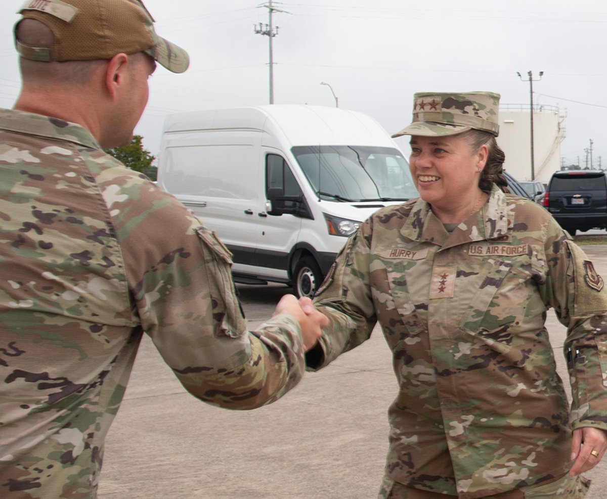 🤝Lt. Gen. Linda Hurry, #AFMC deputy commander, visited @TeamEglin and learned about the many facets of the 96th Test Wing during her immersion tour with #EglinAFB. Her tour consisted of various mission briefings and a Q&A session with #Airmen. #OneAFMC