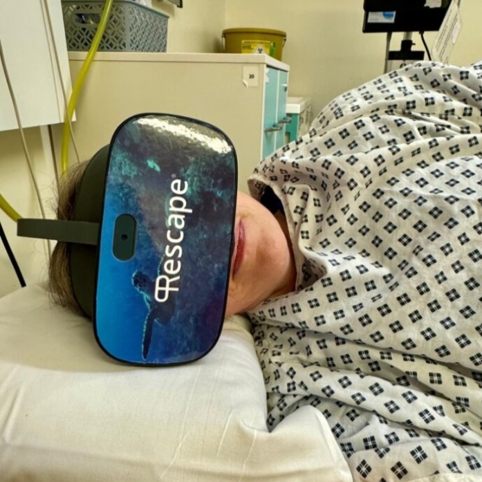 Our Pleural team at Glenfield are trialling virtual reality headsets, to reduce anxiety and pain during procedures and to help boost colleague wellbeing. Sarah Johnstone, Pleural Diseases Specialist Nurse, said: “We've received positive feedback about the technology.'