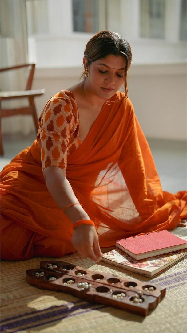 #AparnaBalamurali 

#Aparna 

#actress #CineFlowTamil