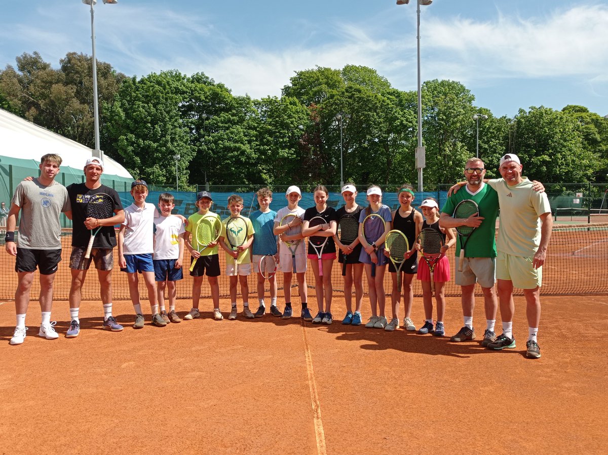 What a great day for the U12s National Camp in the National Tennis Centre, DCU 🤩 Huge well done to all the players for their hard work and to the coaches and Davis Cup player, Conor Gannon for joining in to help the players👏 #NationalCamp #MyCourt