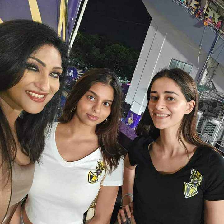 🚨Bengali famous actress Rituparna spotted with Suhana Khan & Ananya Pandey