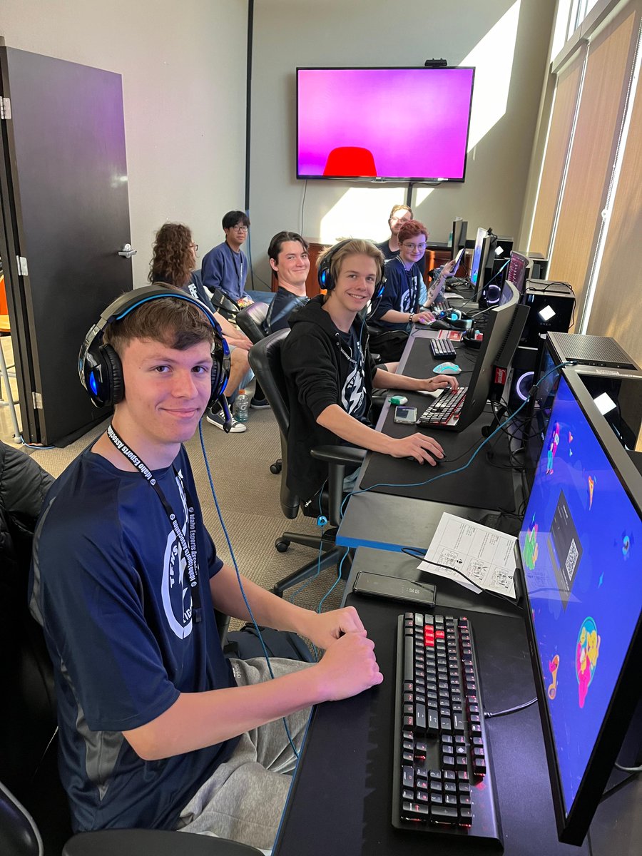 Day TWO of the Idaho Esports Association High School Championship! <a href="/idaho_esports/">Idaho Esports Association</a>
Valorant teams are playing!
Check out the action here in the Arena
 or online ---> twitch.tv/boisestate   🏆🎮🌟
Super Smash Bros Ultimate 4v4 Crew Battle this afternoon at 1 pm