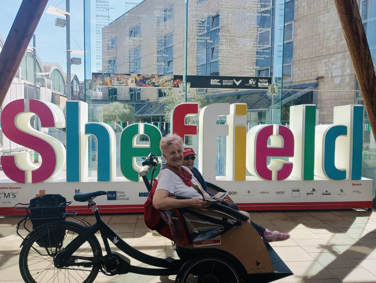 Today we are loving the city centre in the sunshine! <a href="/theoutdoorcity/">The Outdoor City</a>