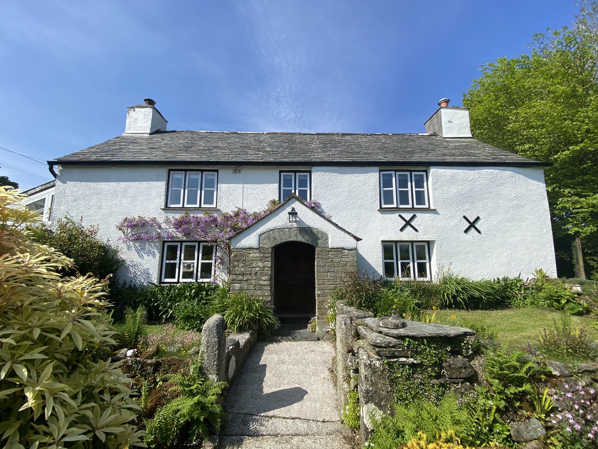 Beautiful new instruction I was filming at today in the Cornish sunshine. Stunning Fine and Country residence with holiday lets.