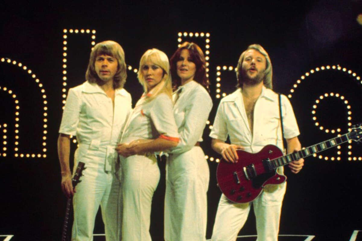 Il y a 50 ans, le quatuor scandinave remportait l’Eurovision... #ABBA : notre top 15 de la machine à tubes suédoise 🎶 telerama.fr/musique/abba-d… #Eurovision2024