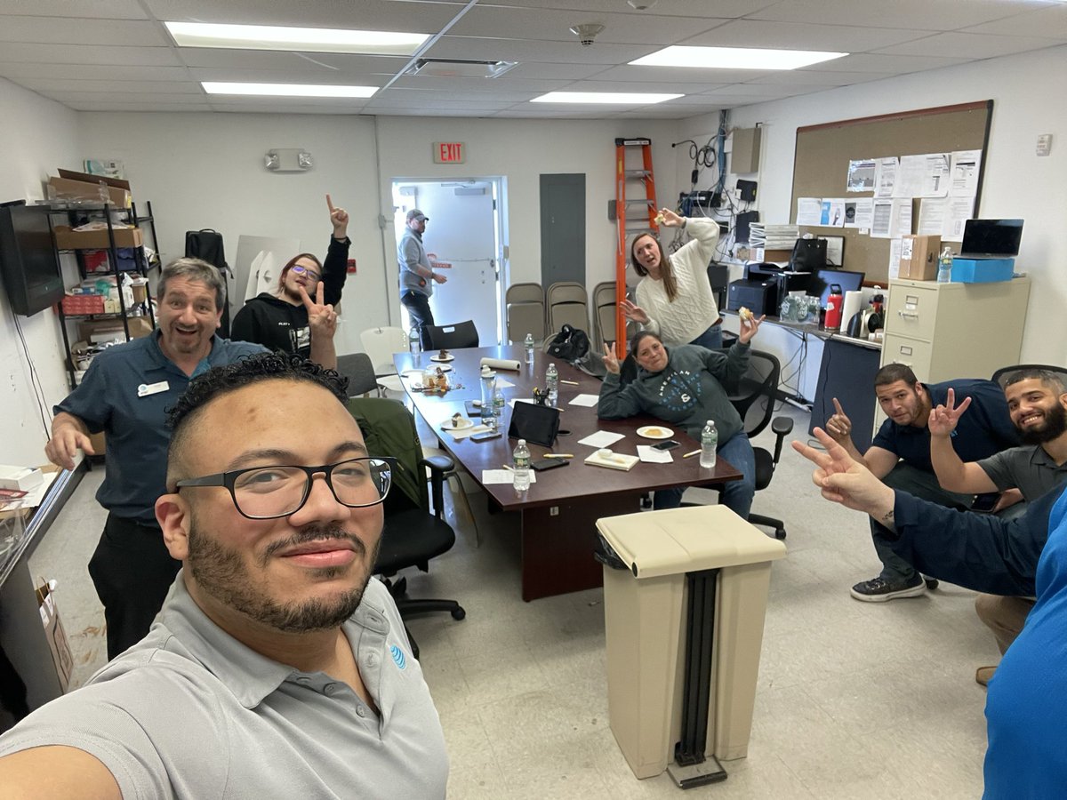 Getting team Harley trained up on AIA &amp; HTP so the team can have a killer month 💪 also some birthday festivities! Granite state going up ⬆️⬆️⬆️
#KnowledgeIsPower