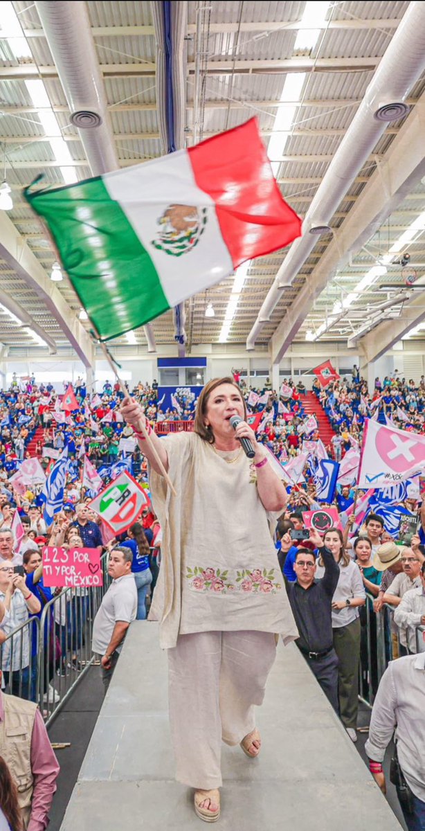 ilRafafa's tweet photo. Cada vez está más cerca el triunfo de @XochitlGalvez.

Yo y millones de mexicanos saldremos a votar el 2 de junio por #XochitlPresidenta2024.

El 01 de octubre #Xochitl recibirá la banda presidencial.

¿Estamos de acuerdo? 🤞🏼🇲🇽 https://t.co/GBzRMSzMRc